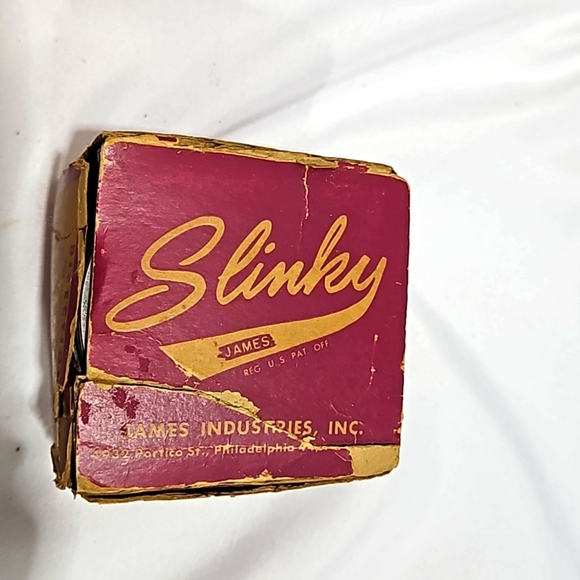 Vintage, Original, 1947, Metal, Slinky, Original Box, Collectible, Toy, Coil - Picture 7 of 12